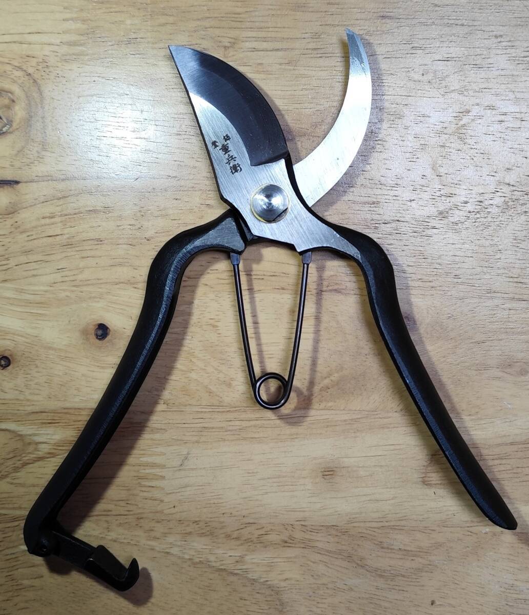 Секатор кованный JYUBE, 200мм, тип B