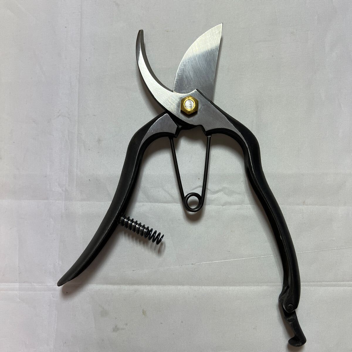 Секатор кованный Shin Kunimitsu 200 mm, с амортизацией, тип F